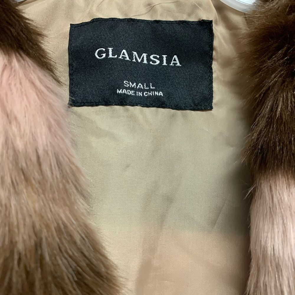 Faux Fur Vest - Picture 2 of 4